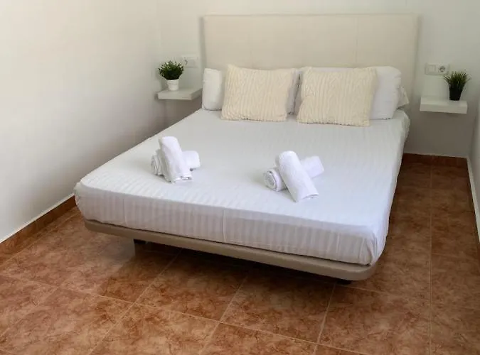 Private Heated Pool Vila